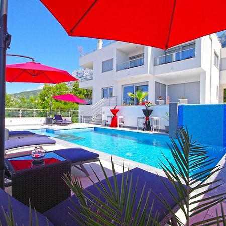 Villa Inis Makarská Exteriér fotografie
