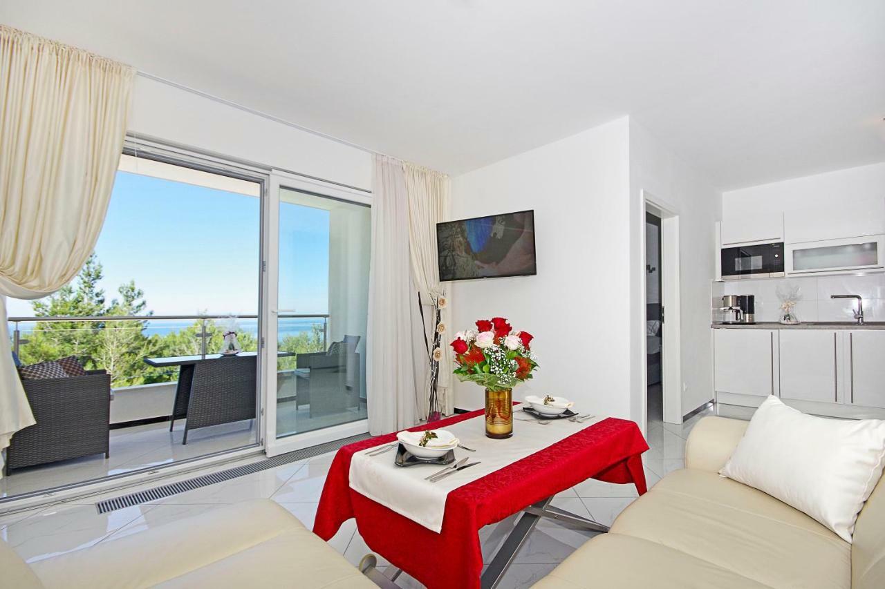 Villa Inis Makarská Exteriér fotografie