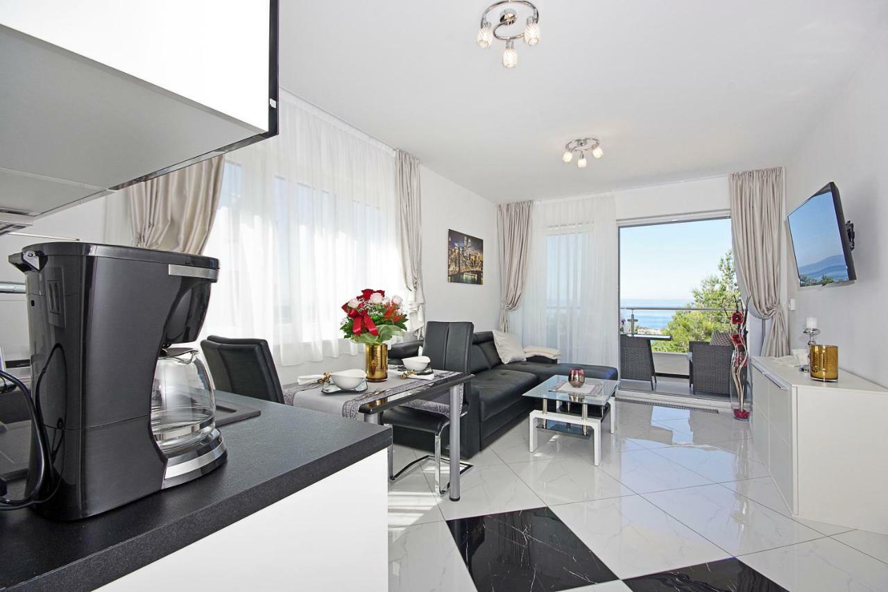 Villa Inis Makarská Exteriér fotografie