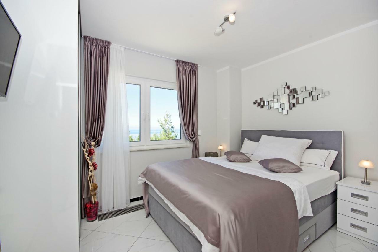Villa Inis Makarská Exteriér fotografie