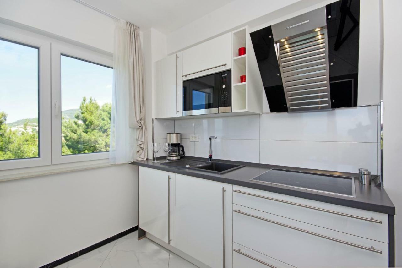 Villa Inis Makarská Exteriér fotografie