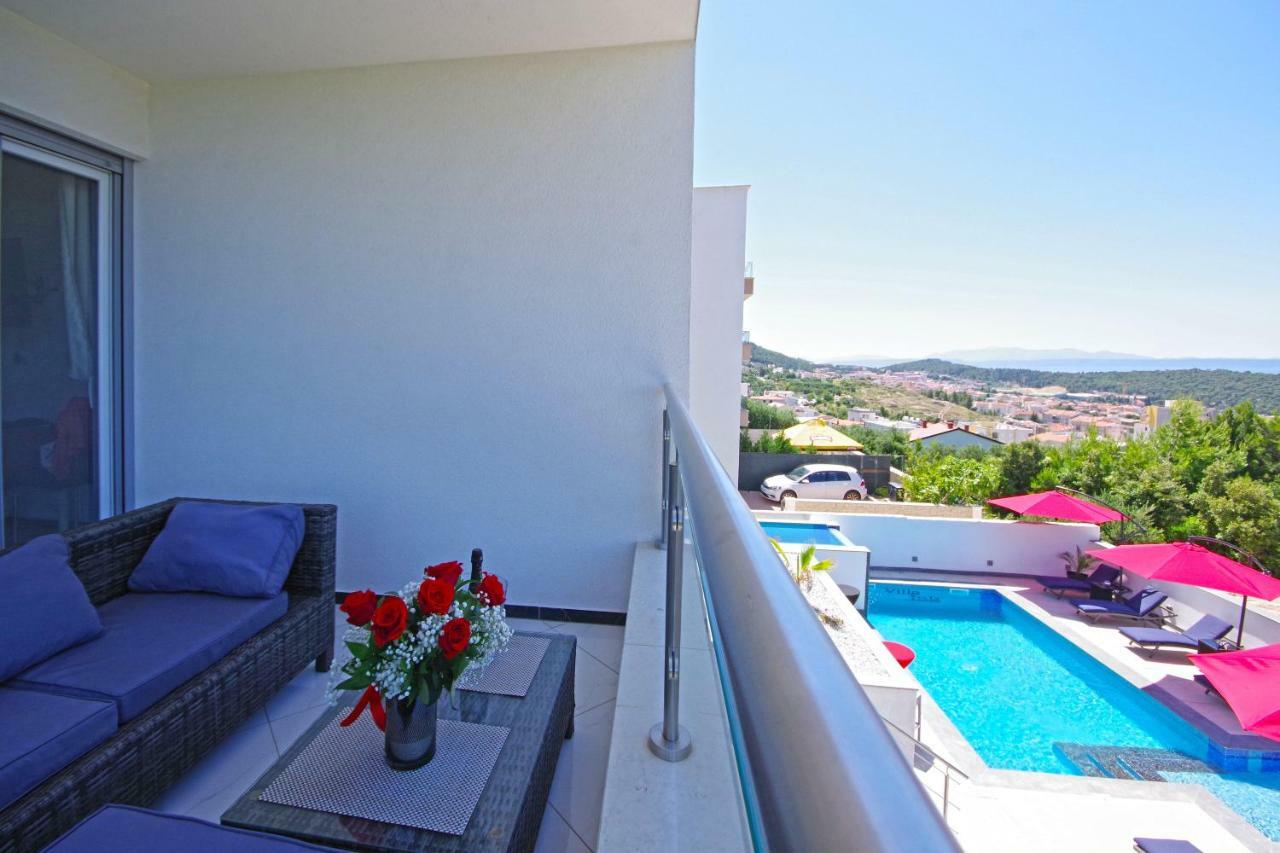 Villa Inis Makarská Exteriér fotografie