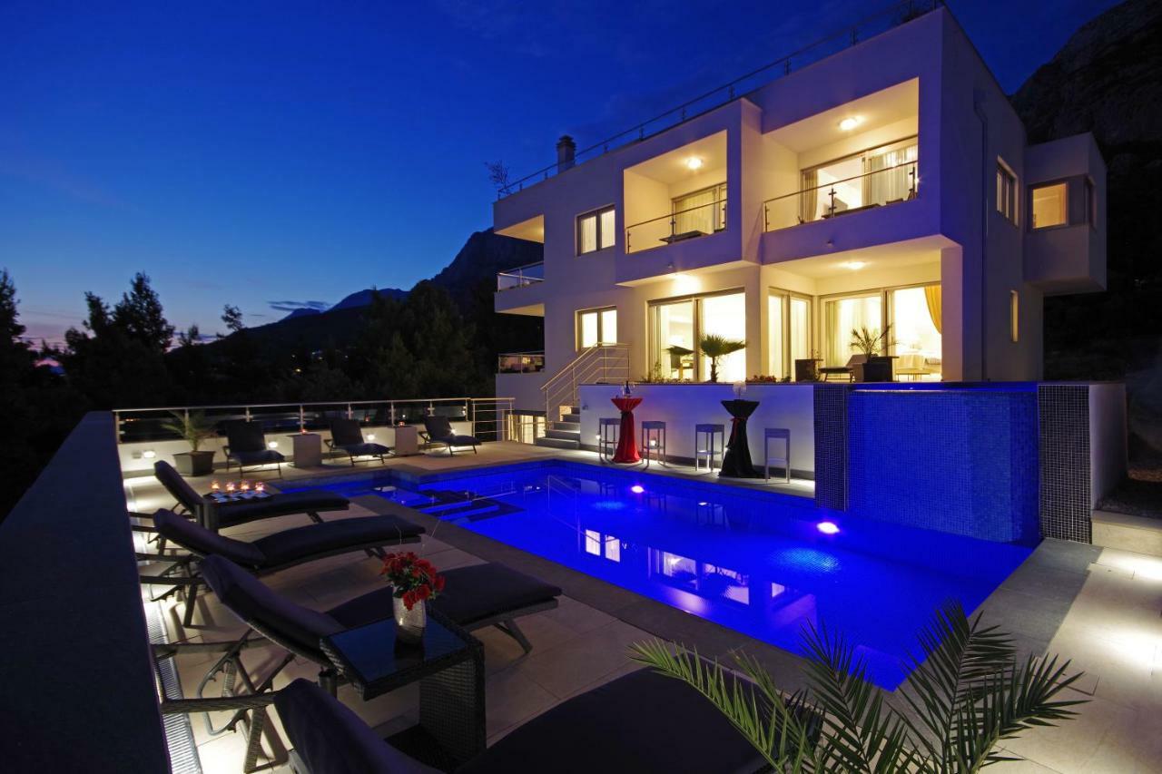 Villa Inis Makarská Exteriér fotografie